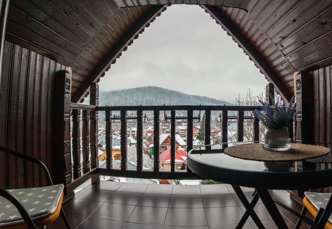 Casa Lazar Hotel Busteni Bagian luar foto